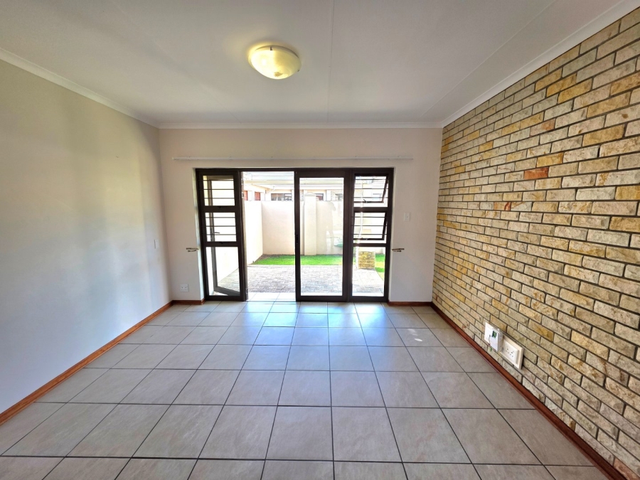 To Let 2 Bedroom Property for Rent in La Provance Free State